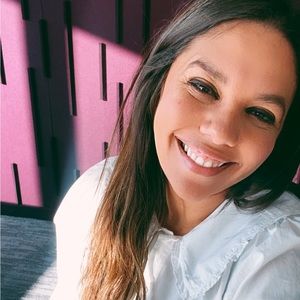 Meet your Posher, Jennifer